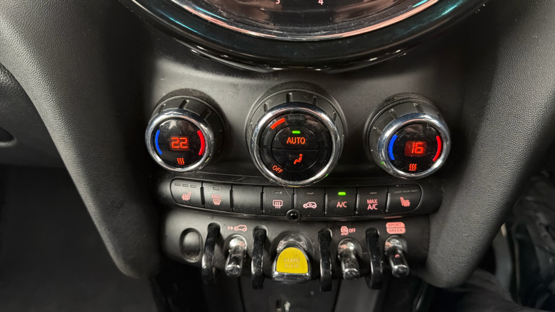 MINI Hatchback 135kW Cooper S Level 2 33kWh 3dr Auto Electric Hatchback